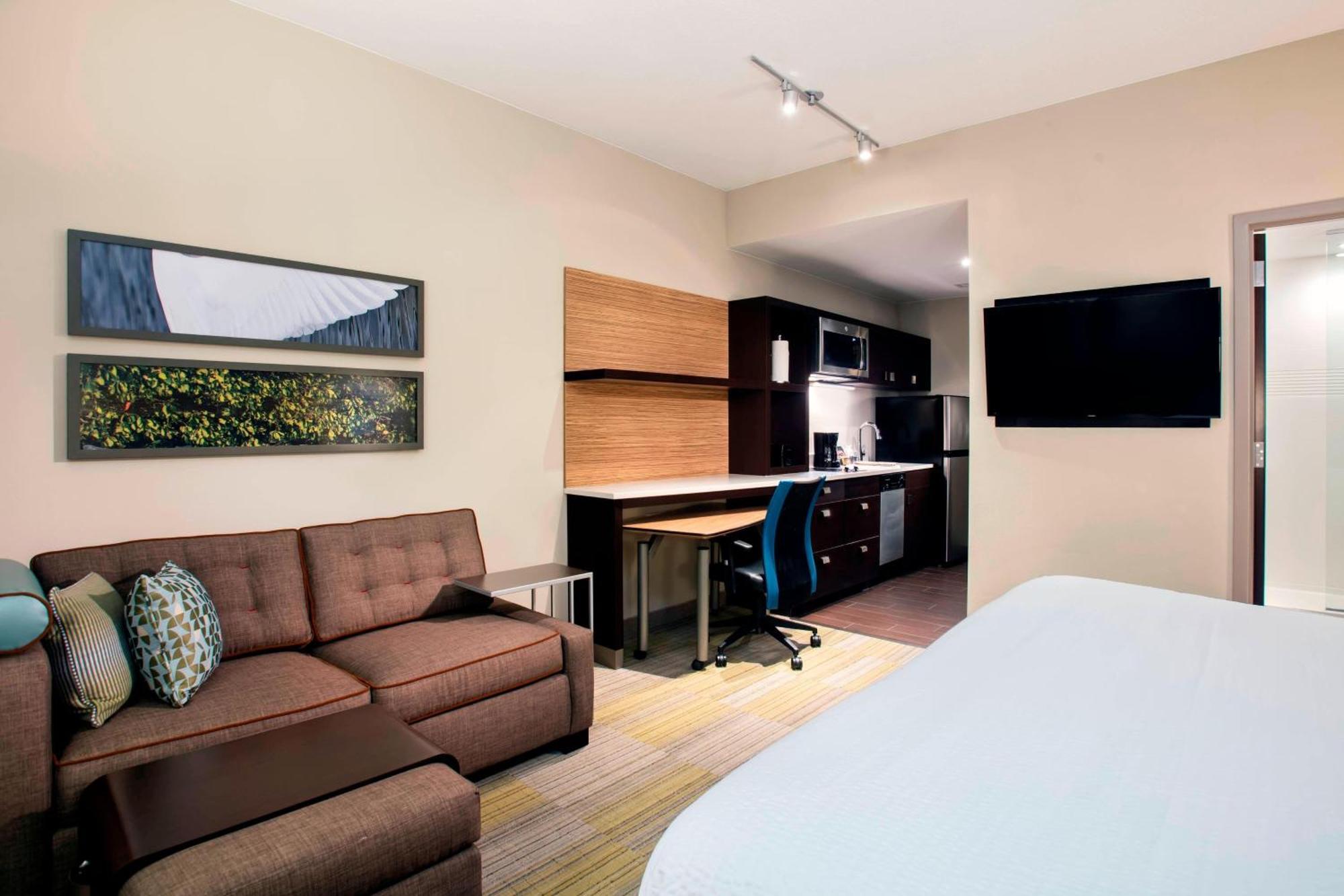 Towneplace Suites By Marriott Miami Homestead Exterior foto